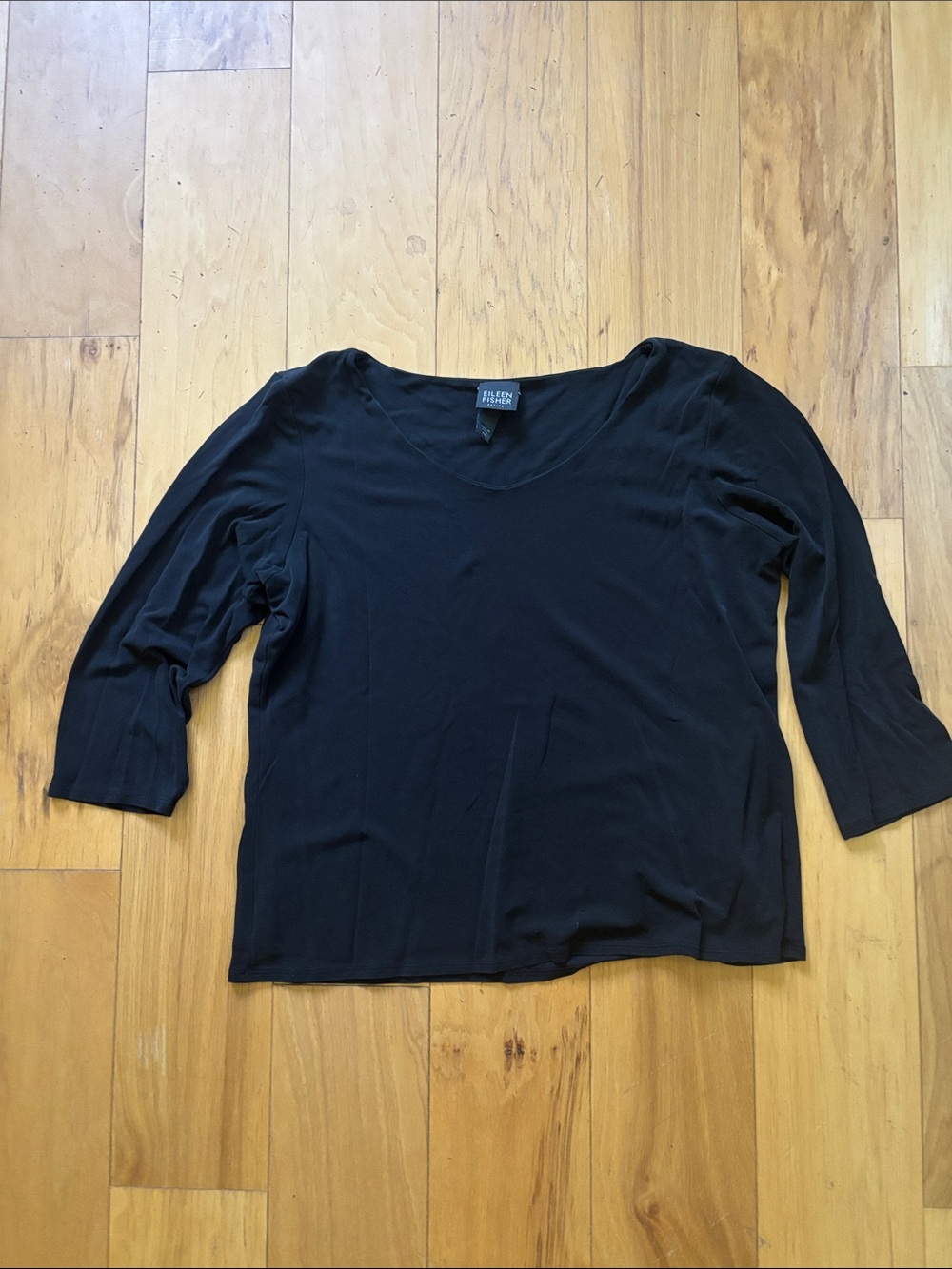 Eileen Fisher black silk top 3/4 length sleeve. Petite Medium